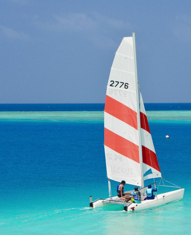 Paradise Retreat, Maafushi Hotel Exterior photo