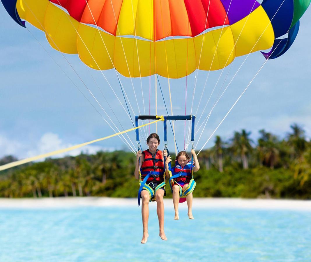 Paradise Retreat, Maafushi Hotel Exterior photo